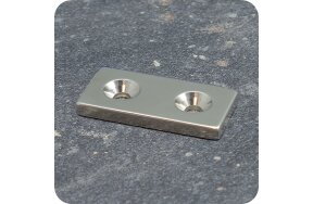 BLOCK MAGNET WITH HOLES 40x20x4mm